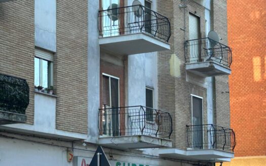 Appartamento al primo piano con ascensore