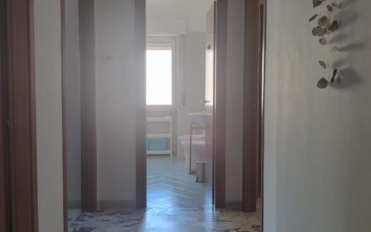 Appartamento con mansarda panoramica e garage